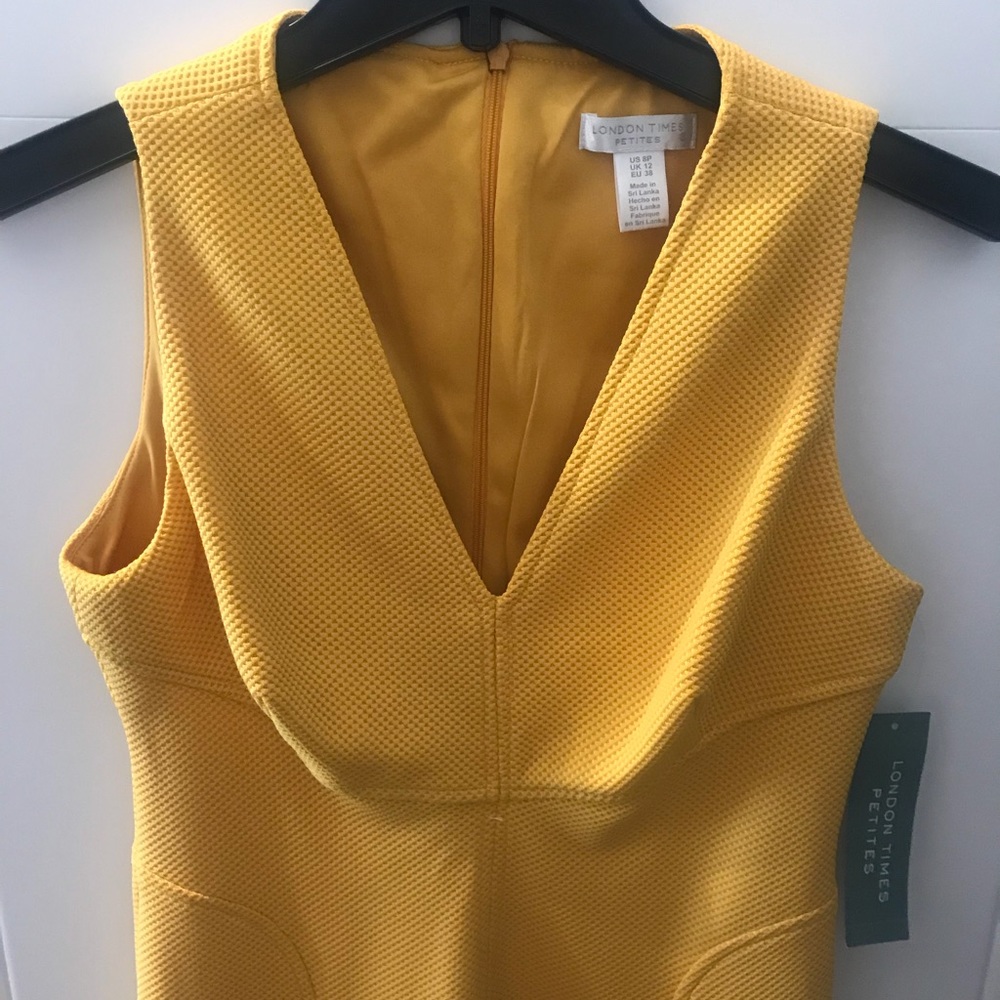 ✨ NWT ✨London Times 💛 Women 8P